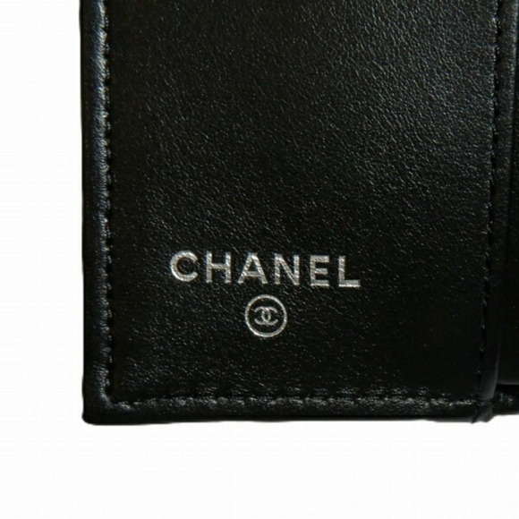 CHANEL Black Wallet - Picture 4 of 9